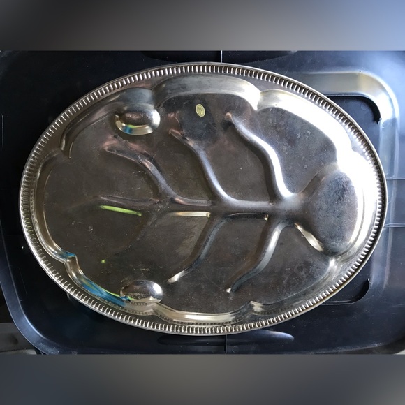 Vintage Serving Trays~ Silver Plated ~ Scalloped Edging~$6.00 one left - Picture 2 of 6